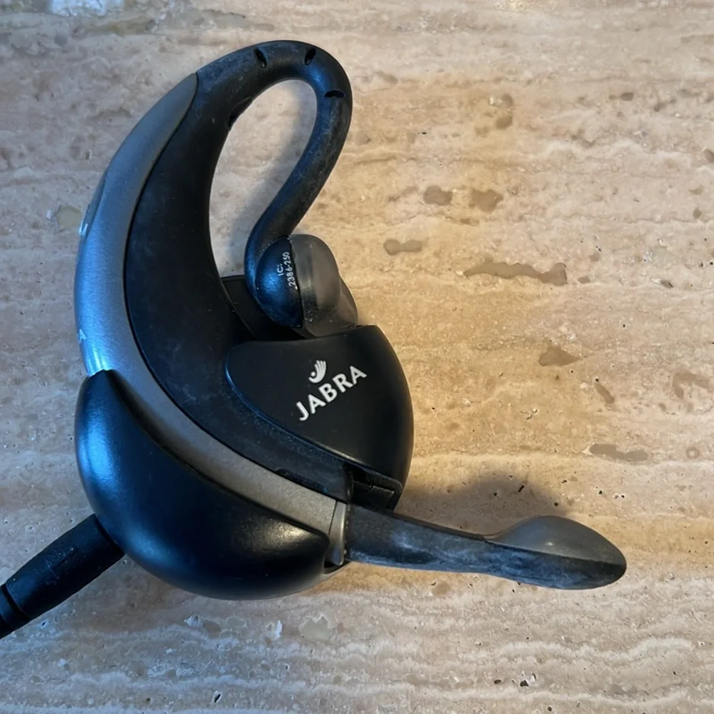 JABRA phone earpiece and microphone Used once